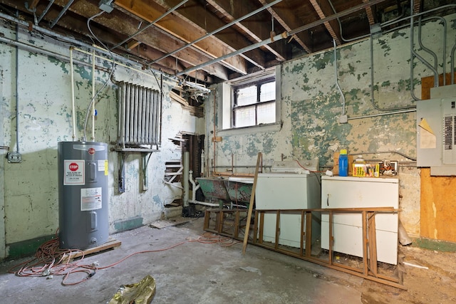 3936 S King Dr, Chicago, IL 60653 - below grade area featuring electric water heater