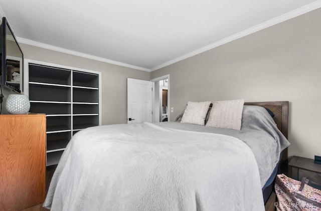 219 E Streamwood Blvd, Streamwood, IL 60107 - bedroom featuring crown molding