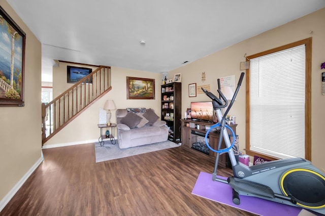 29W395 Greenbriar Ln, Warrenville, IL 60555 - exercise area featuring baseboards and wood finished floors