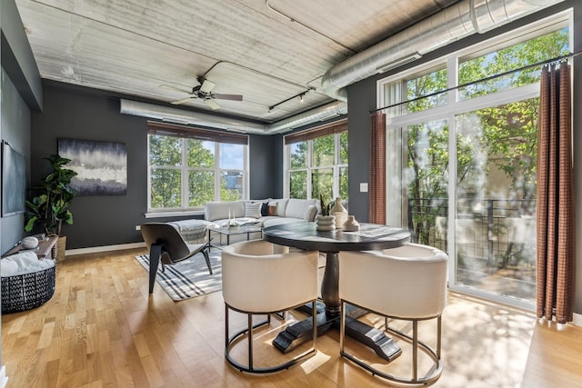 1228 W Monroe St Unit 301, Chicago, IL 60607 - view of sunroom / solarium