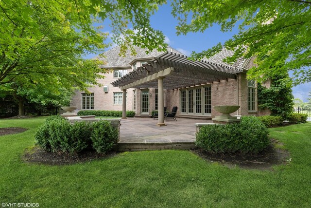 1041 Newcastle Dr, Lake Forest, IL 60045 - photo 42