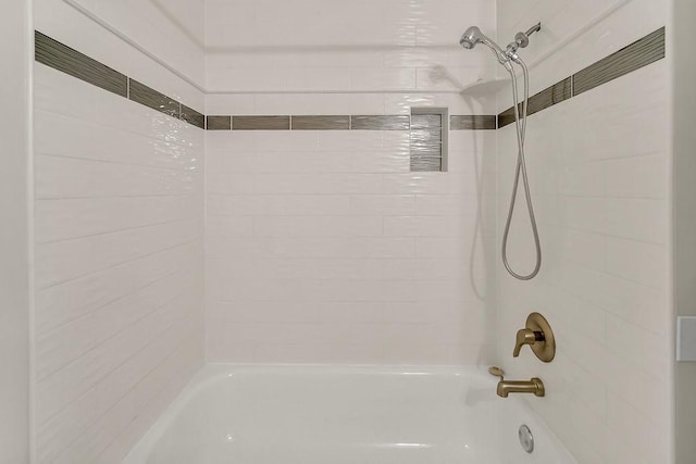 218 Oak Knoll Ct Unit D1, Schaumburg, IL 60193 - full bath with bathing tub / shower combination