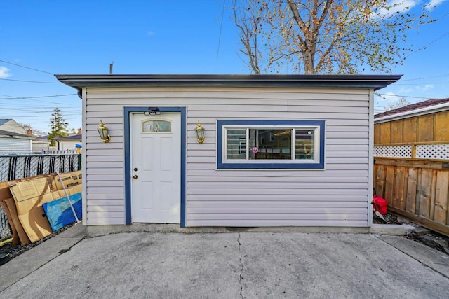 3024 E Ave, Berwyn, IL 60402 - view of outdoor structure with a fenced backyard and an outbuilding