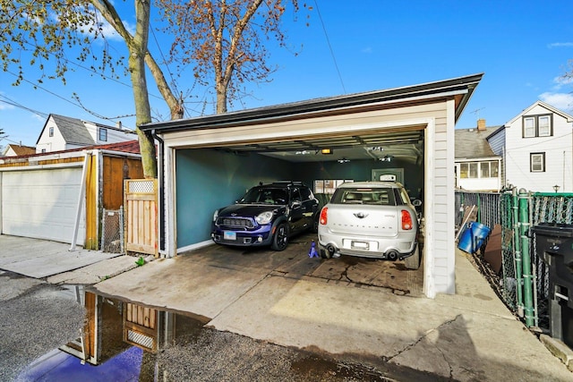 3024 E Ave, Berwyn, IL 60402 - detached garage with fence