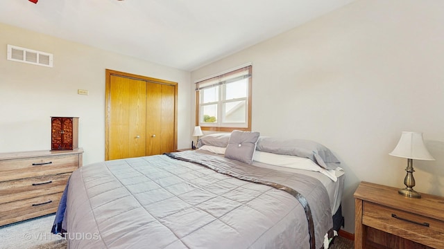 2220 Manico Dr, Crest Hill, IL 60403 - carpeted bedroom with a closet