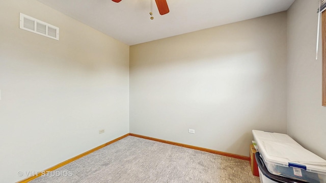 2220 Manico Dr, Crest Hill, IL 60403 - unfurnished room featuring a ceiling fan and light carpet