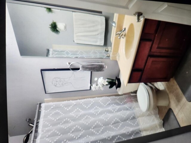 24622 George Washington Dr, Plainfield, IL 60544 - bathroom featuring decorative backsplash
