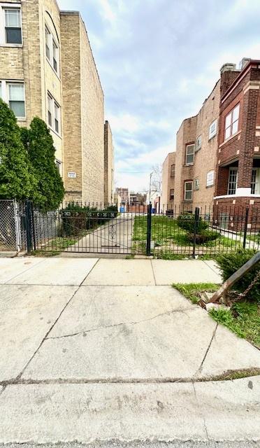 4855 W Jackson Blvd, Chicago, IL 60644 - photo 2