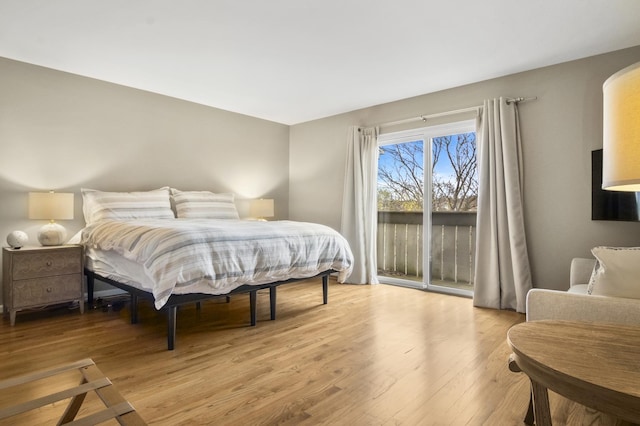 3104 Antelope Springs Rd, Northbrook, IL 60062 - bedroom with access to exterior and light wood-type flooring