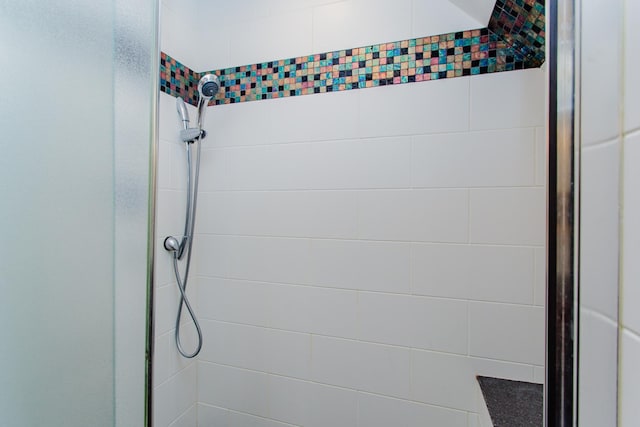 605 Ashland Ave, River Forest, IL 60305 - full bathroom with a shower stall