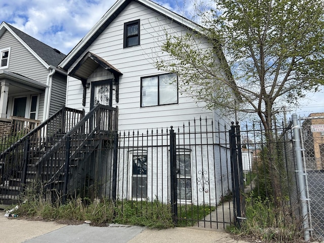 3609 S California Ave, Chicago, IL 60632 - view of front of home featuring a fenced front yard and a gate
