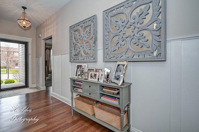 730 Goodfield Lndg, Elgin, IL 60124 - foyer entrance with wood finished floors