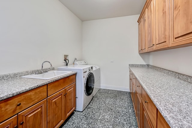 909 Prairie Ridge Ct, Burr Ridge, IL 60527 - washroom with washer and dryer, cabinet space, and baseboards