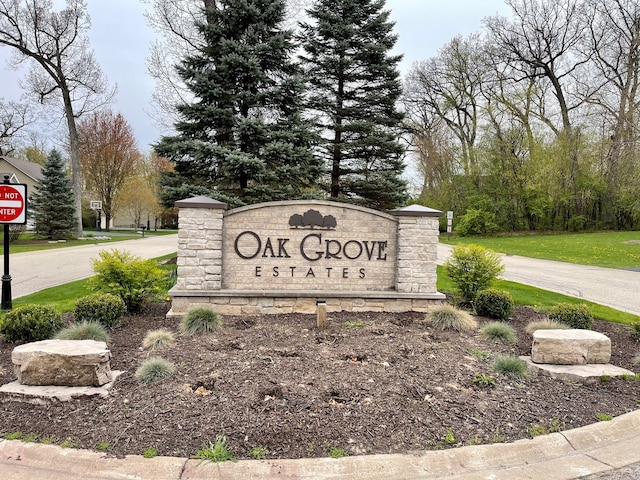 3734 Thunderbird Ln, Prairie Grove, IL 60012