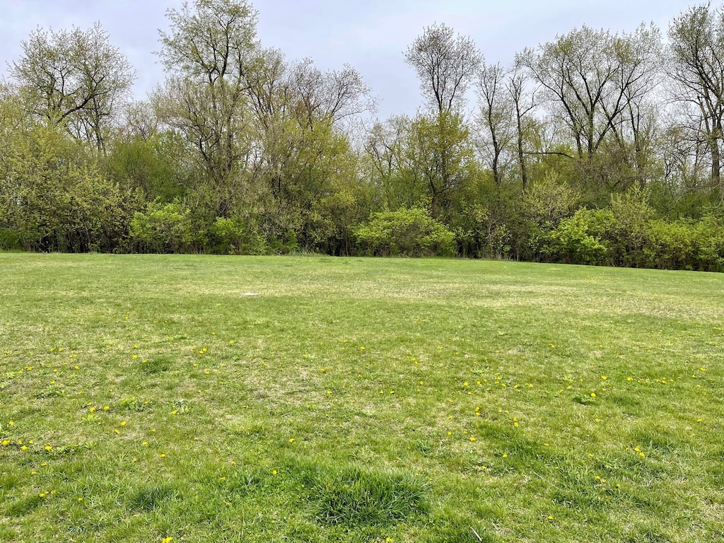3734 Thunderbird Ln, Prairie Grove, IL 60012