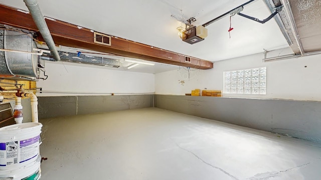 7350 N Karlov Ave, Lincolnwood, IL 60712 - below grade area featuring a garage
