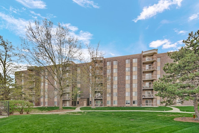 2201 S Grace St Unit 608, Lombard, IL 60148 - view of building exterior