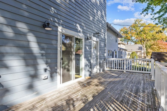 840 S Cuyler Ave, Oak Park, IL 60304 - view of wooden terrace