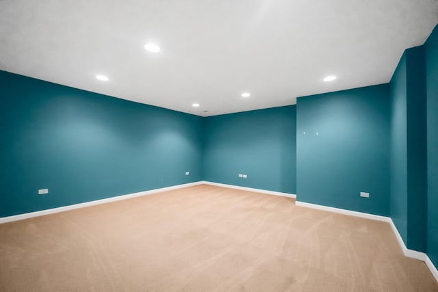 4240 Kingshill Cir, Naperville, IL 60564 - unfurnished room featuring carpet flooring and recessed lighting