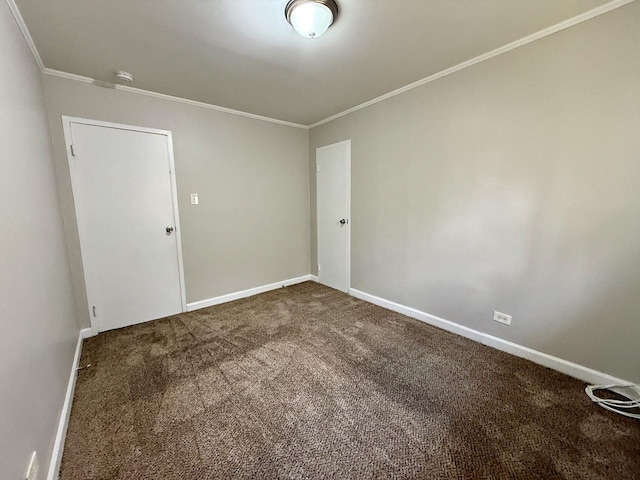 478 Talala St, Park Forest, IL 60466 - spare room featuring carpet floors, ornamental molding, and baseboards