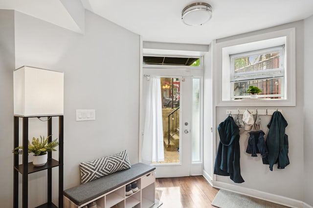 1236 N Campbell Ave Unit G, Chicago, IL 60622 - mudroom featuring light wood finished floors
