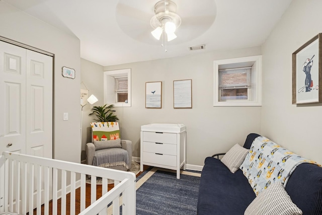 1236 N Campbell Ave Unit G, Chicago, IL 60622 - bedroom featuring a closet, visible vents, baseboards, and ceiling fan