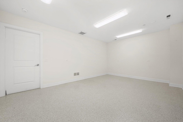 7 N Elmhurst Ave, Mount Prospect, IL 60056 - spare room featuring visible vents and baseboards