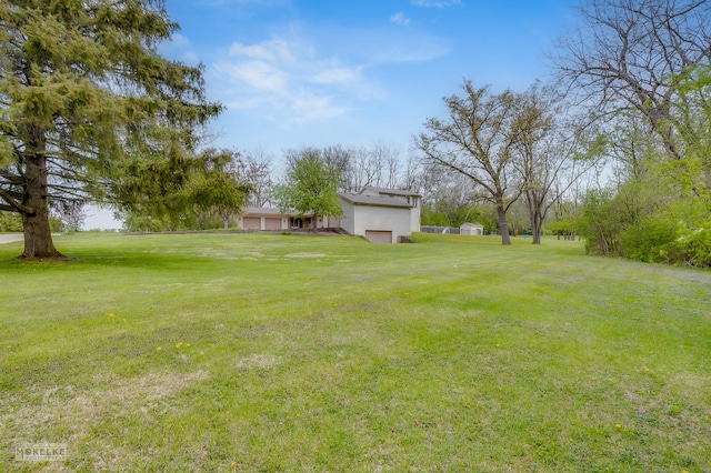 7S745 State Route 53rd Hwy, Naperville, IL 60540 - view of green lawn