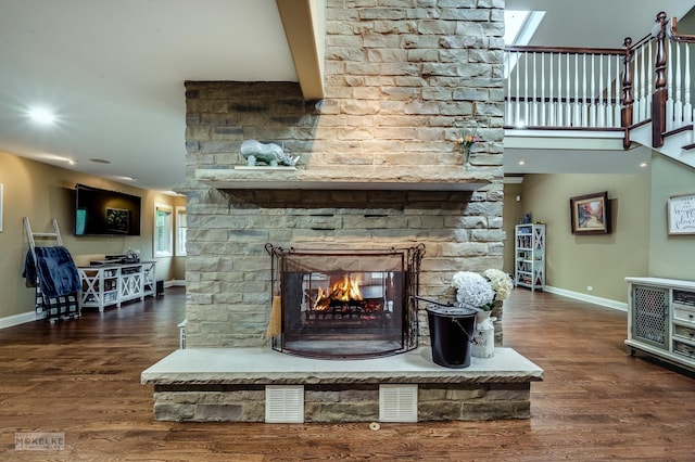 7S745 State Route 53rd Hwy, Naperville, IL 60540 - living room featuring baseboards, a fireplace, and wood finished floors
