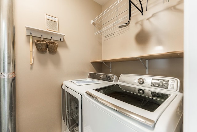 1106 Andover Ct, Glendale Heights, IL 60139 - washroom featuring independent washer and dryer