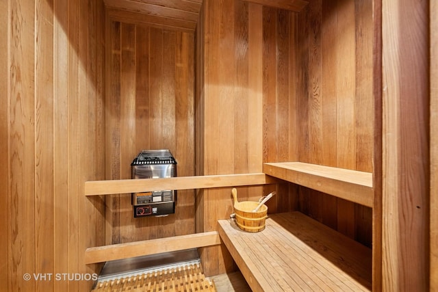 546 Oak Knoll Rd, Barrington Hills, IL 60010 - view of sauna