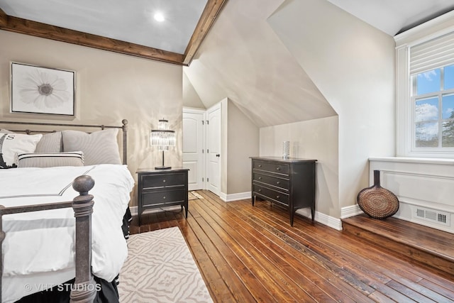 546 Oak Knoll Rd, Barrington Hills, IL 60010 - bedroom featuring lofted ceiling with beams, hardwood / wood-style floors, baseboards, and visible vents