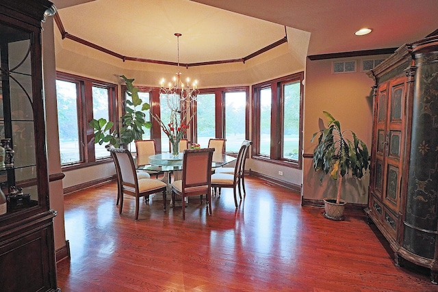 37418 N Fox Hill Dr, Wadsworth, IL 60083 - dining room featuring crown molding, baseboards, and an inviting chandelier