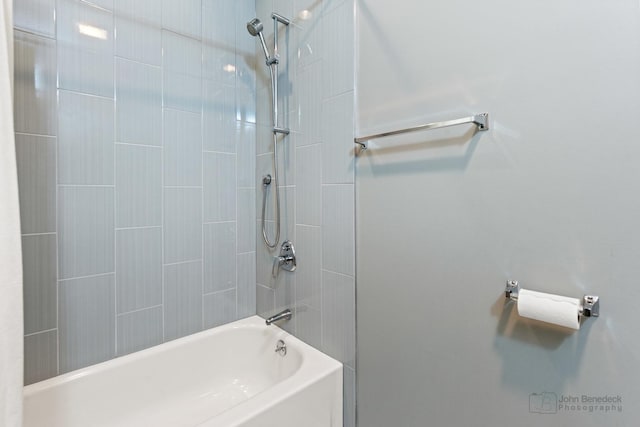 full bathroom with bathtub / shower combination