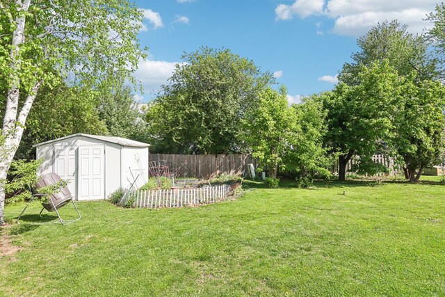 525 Burke Dr, Carol Stream, IL 60188 - photo 19