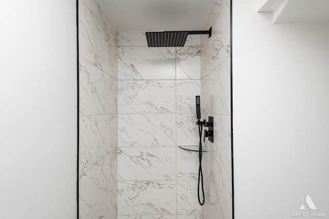 10945 S Neenah Ave, Worth, IL 60482 - details with a marble finish shower