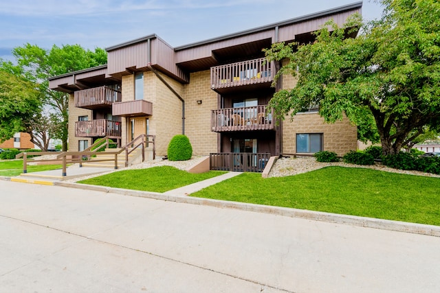 1472 N Rock Run Dr Unit 1C, Crest Hill, IL 60403 - view of building exterior