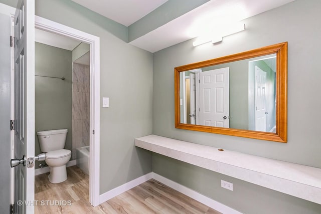 7923 163rd Ct Unit 23, Tinley Park, IL 60477 - full bath with toilet, wood finished floors, baseboards, and bathing tub / shower combination