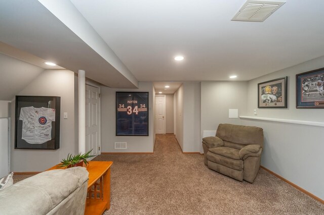 interior space with recessed lighting, visible vents, and baseboards