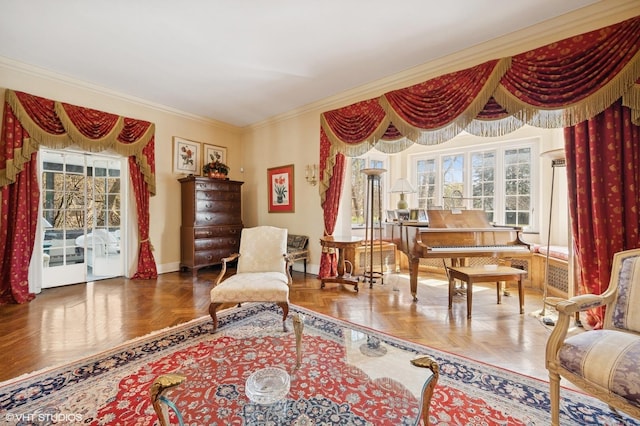 1250 Westmoor Rd, Winnetka, IL 60093 - living area with ornamental molding and baseboards