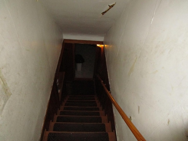 9201 S Marshfield Ave, Chicago, IL 60620 - view of stairway