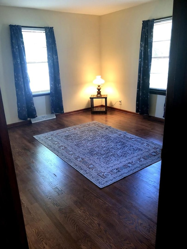 207 N Thomas St, Gilman, IL 60938 - photo 21