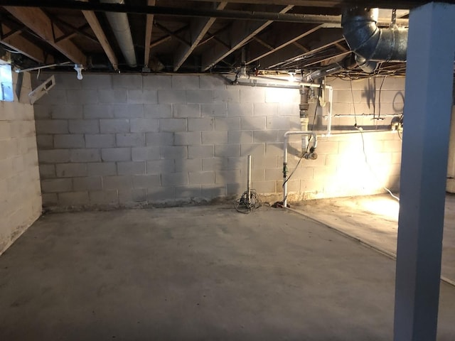 207 N Thomas St, Gilman, IL 60938 - photo 27