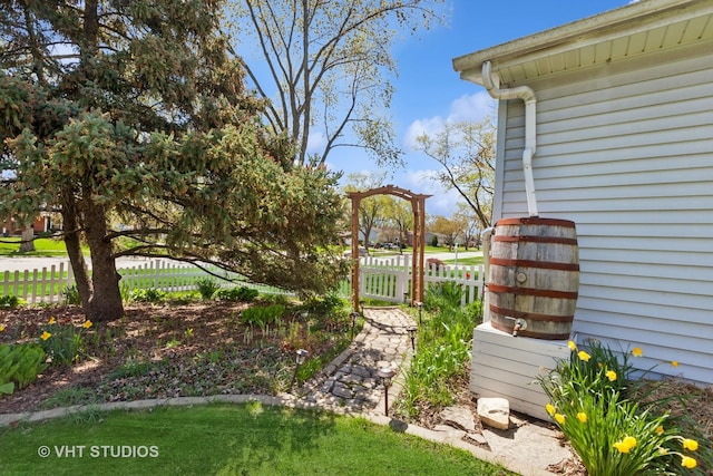 view of yard with fence