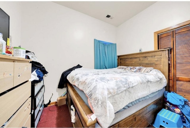 2629 W Luther St, Chicago, IL 60608 - bedroom featuring visible vents