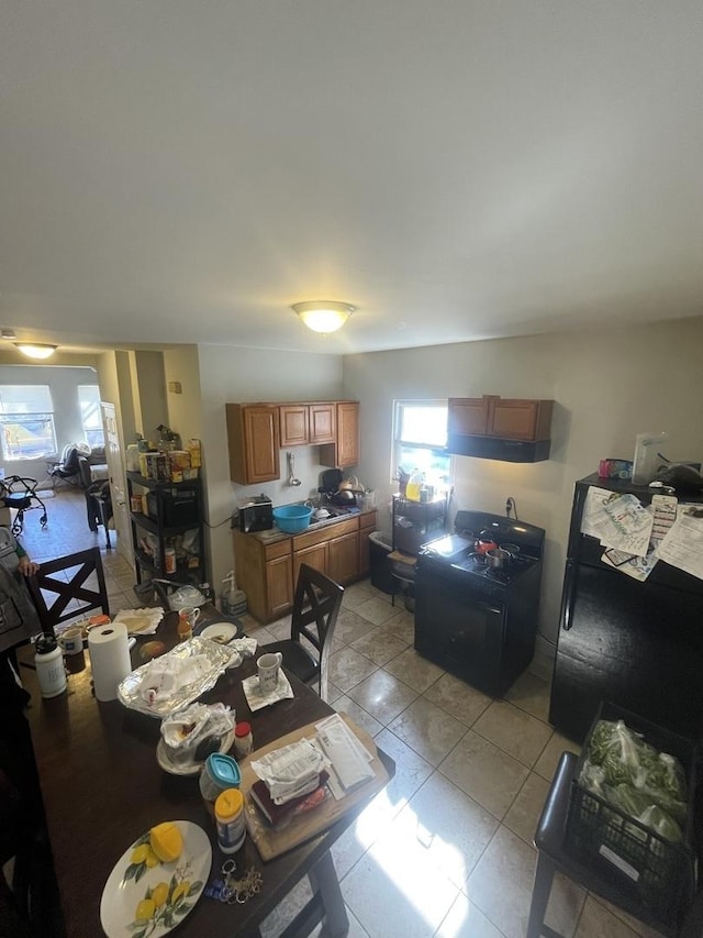 dining room with light tile patterned floors