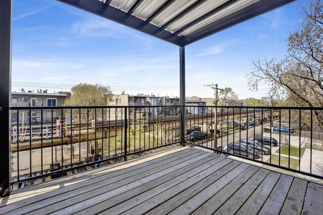 4538 S Calumet Ave Unit 3N, Chicago, IL 60653 - view of wooden deck