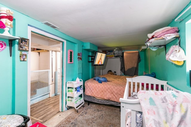 8119 S Escanaba Ave, Chicago, IL 60617 - bedroom with wood finished floors