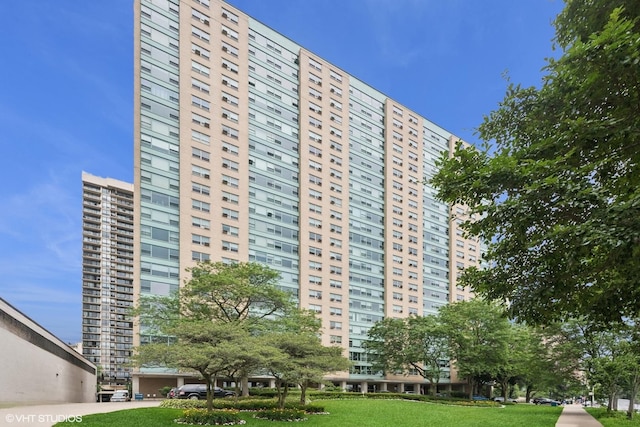 3180 N Lake Shore Dr Unit 19D, Chicago, IL 60657 - photo 1