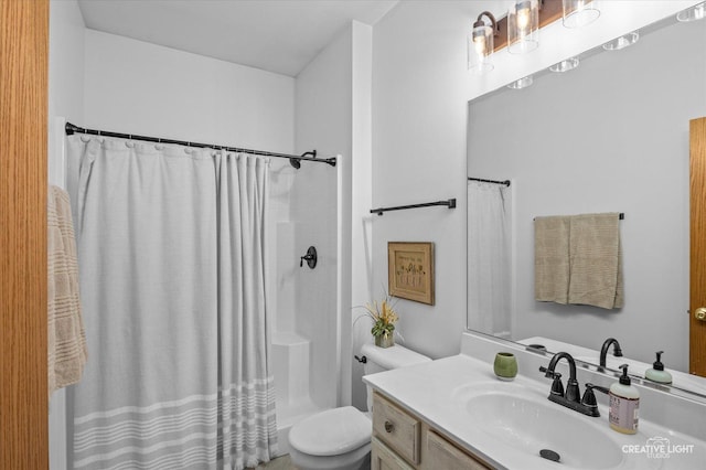 204 Fairwind Dr, Montgomery, IL 60538 - full bathroom with a shower with shower curtain, toilet, and vanity